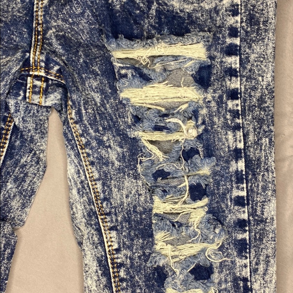 🌟 2 for $30 Skinny Fit Washed Jeans - Picture 3 of 5
